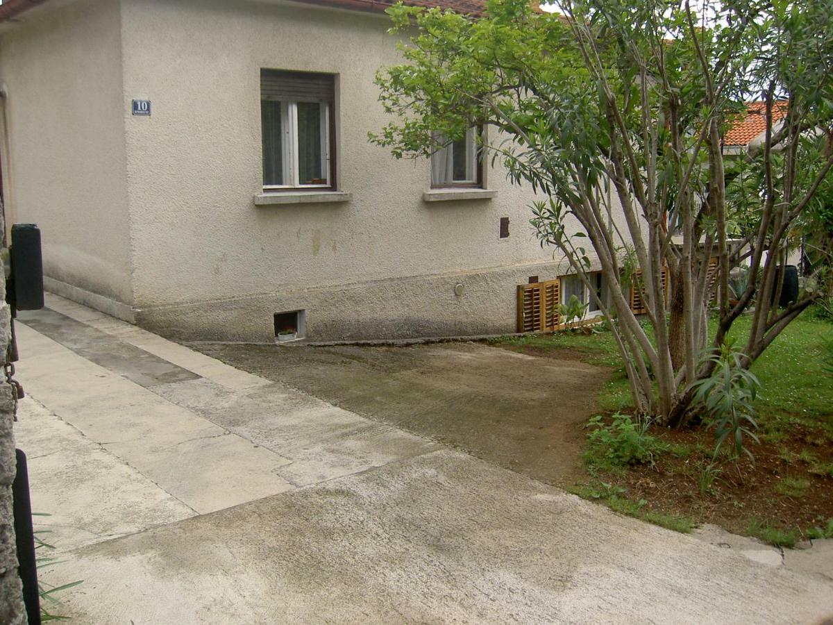 Apartman Thea Lejlighed Opatija Eksteriør billede